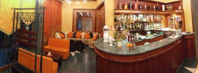 Nov Hotel Tirana Restaurant billede