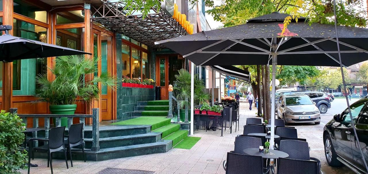 Nov Hotel Tirana Eksteriør billede