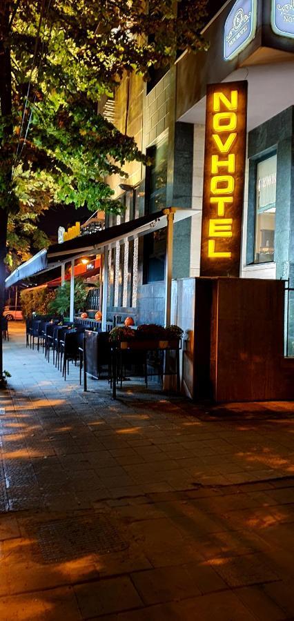 Nov Hotel Tirana Eksteriør billede
